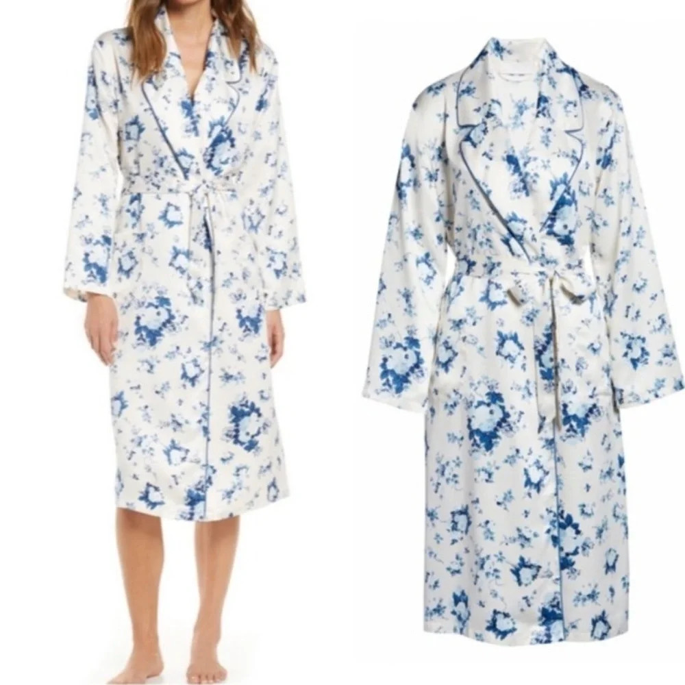 Rachel Parcell Floral Print Satin Robe Size‎ XS NWT